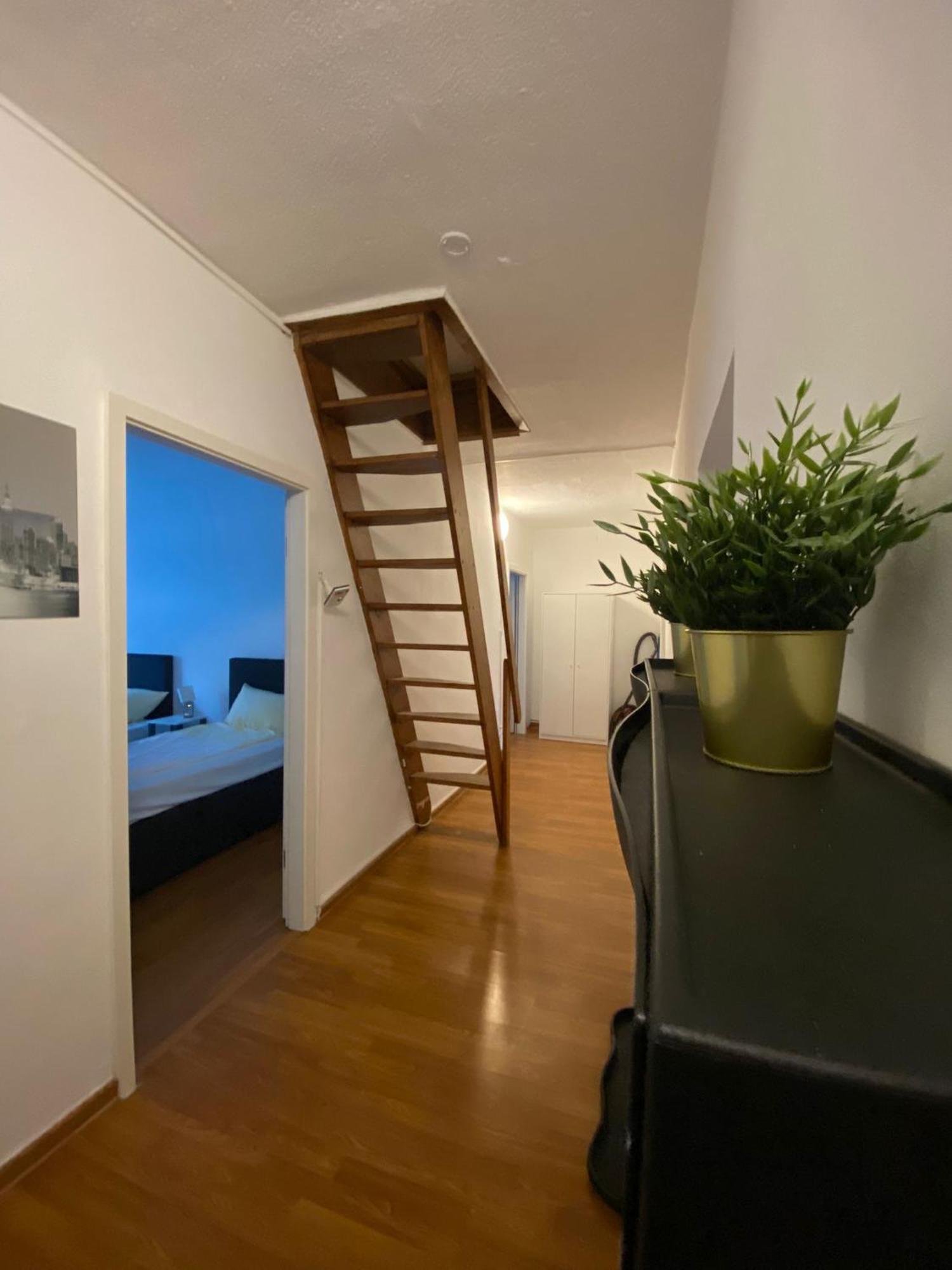 City Apartments Direkt Am Hauptbahnhof - Perfekt Fuer Pendler Und Monteure Neumuenster Exterior photo