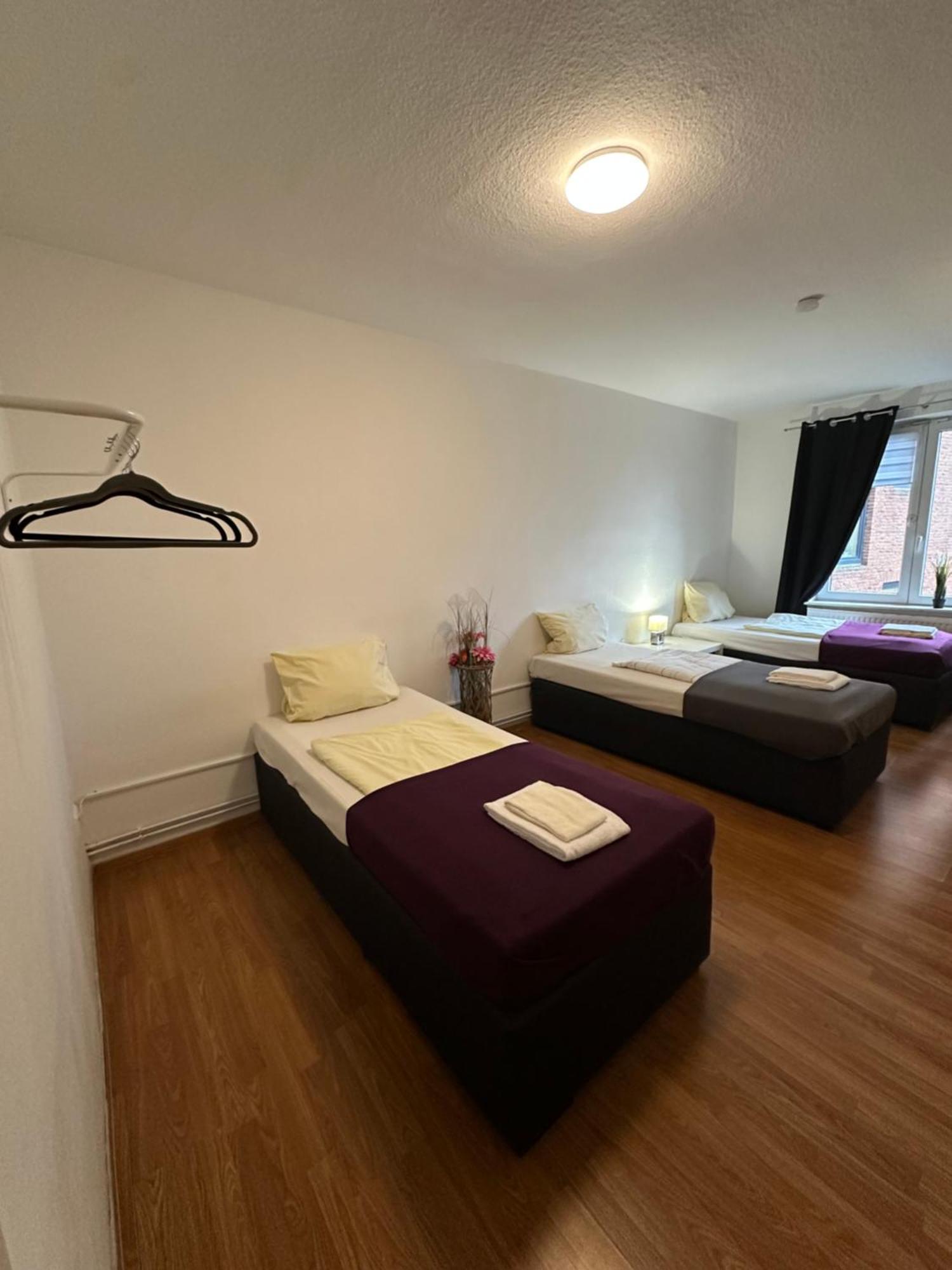 City Apartments Direkt Am Hauptbahnhof - Perfekt Fuer Pendler Und Monteure Neumuenster Exterior photo